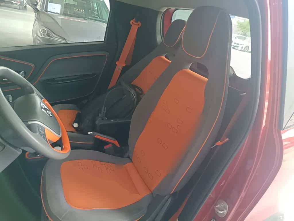 Wuling E100, 2021 17
