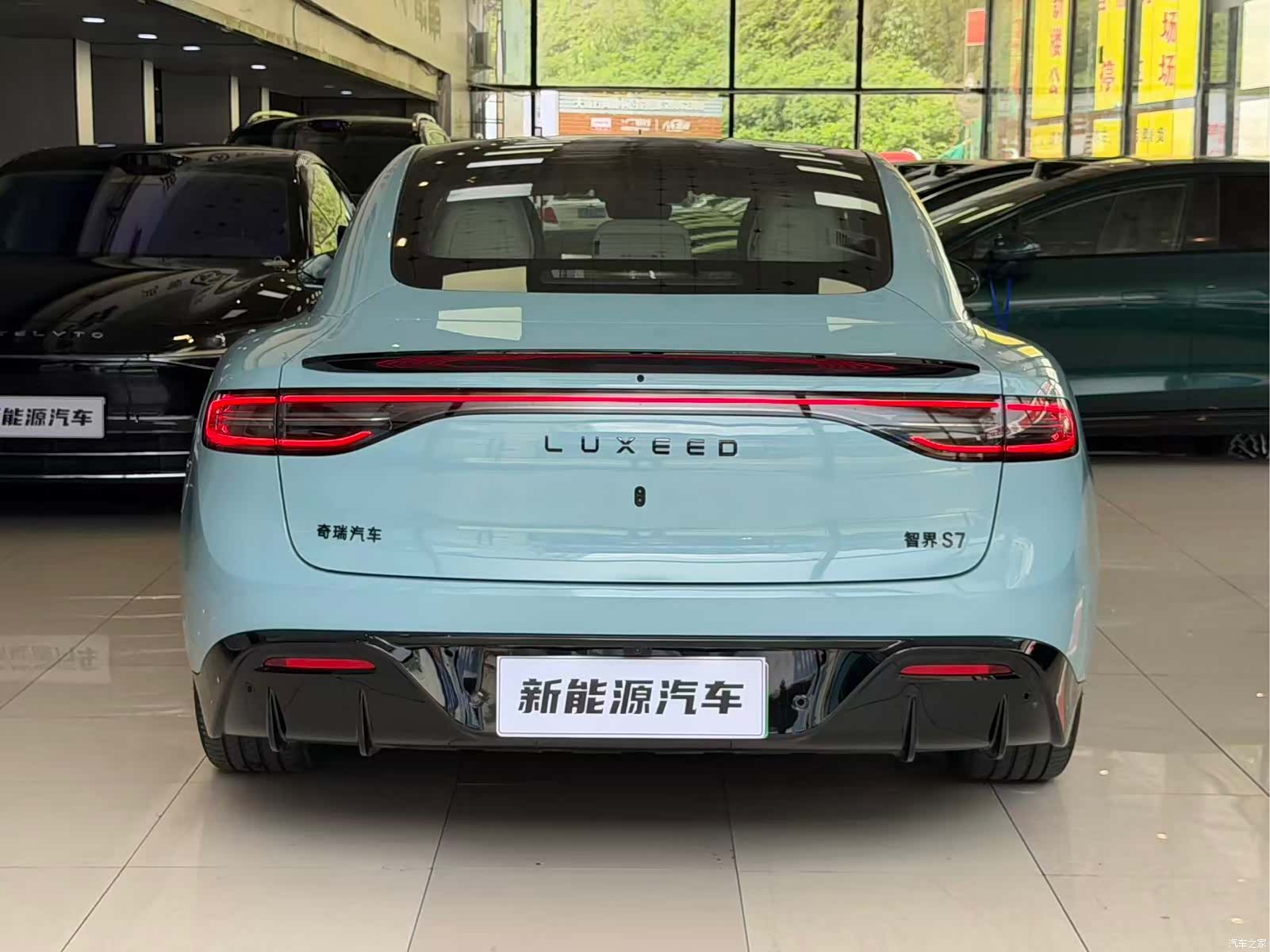 Luxeed S7, 2025 4