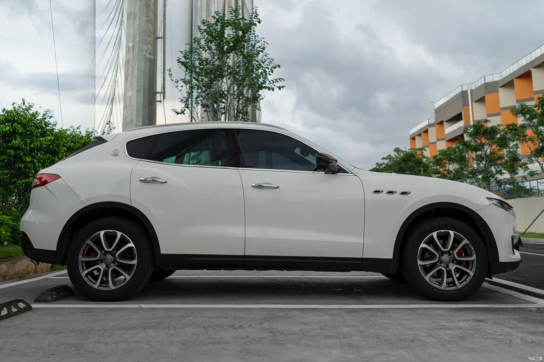 Maserati Levante, 2016 4