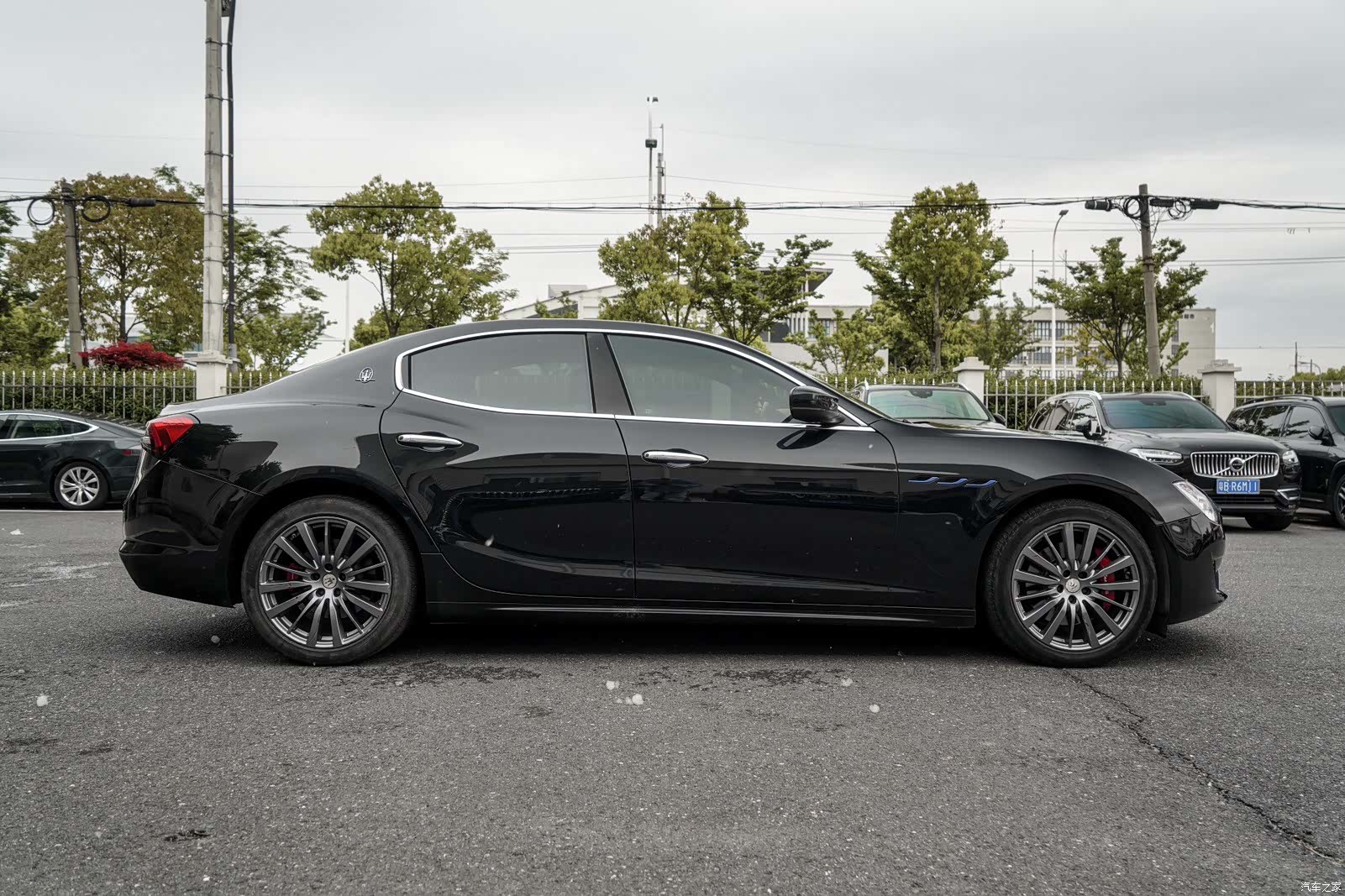 Maserati Ghibli, 2021 7