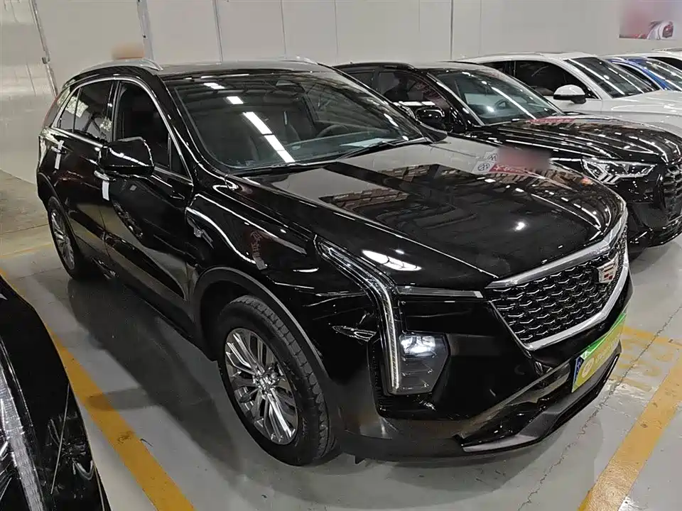 Cadillac XT4