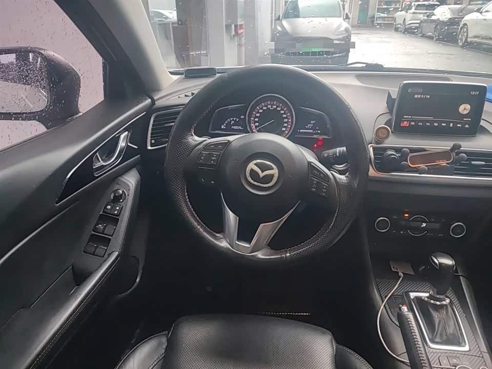 Mazda 3 Angkesaila Mazda 3 Angkesaila