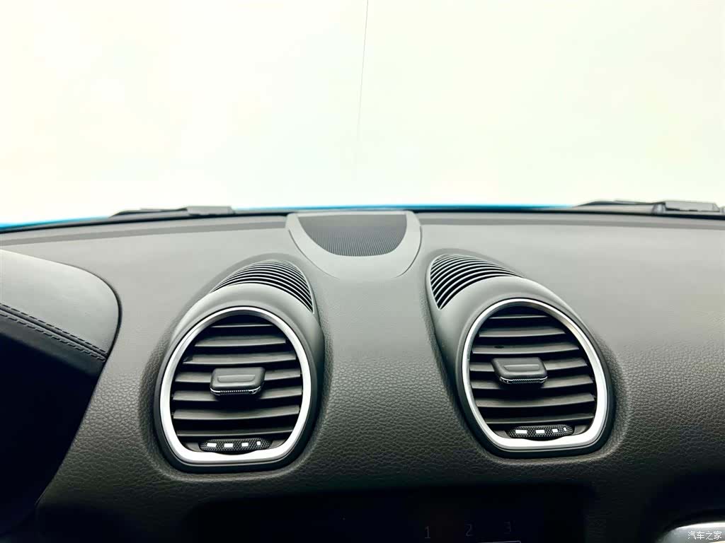 Porsche Cayman, 2018 15