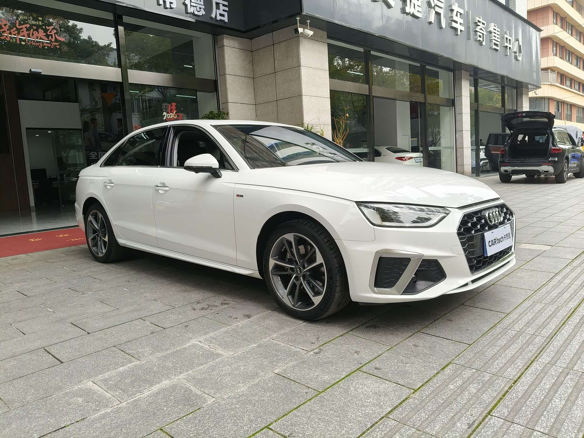 Audi A4L, 2025 11