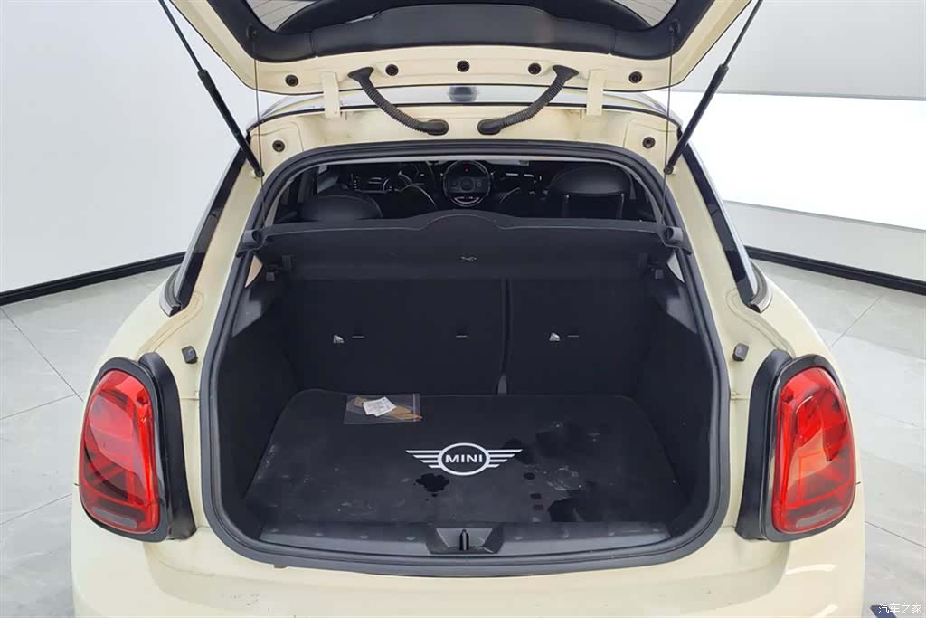 Mini Cooper, 2022 4
