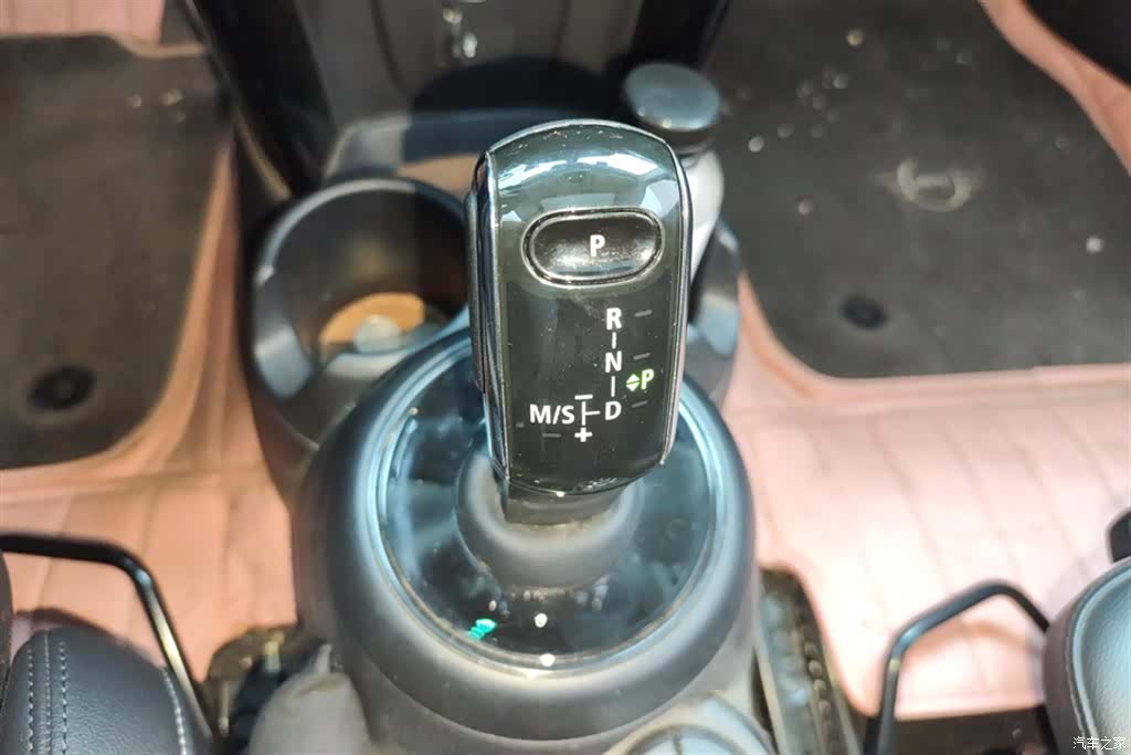 Mini Cooper, 2022 16