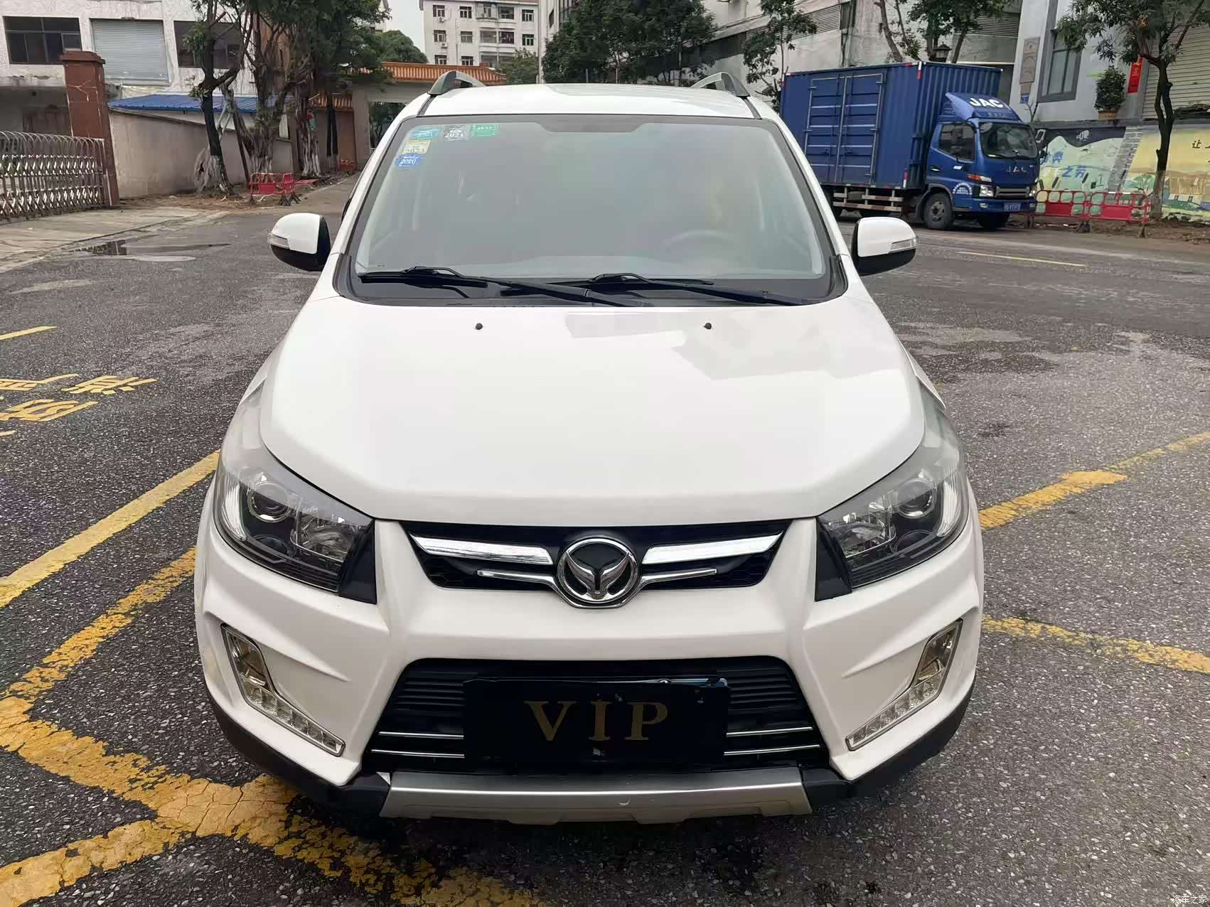 BAIC S3, 2015 2
