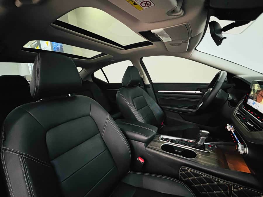 Nissan Altima 2022, фото 28