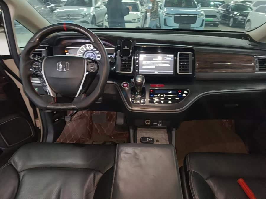 Honda Elysion 2018, фото 9