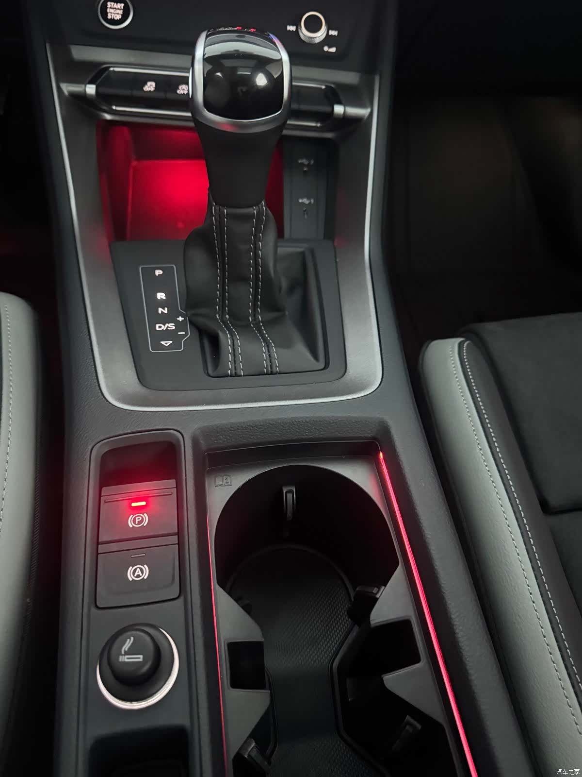 Audi Q3, 2022 9