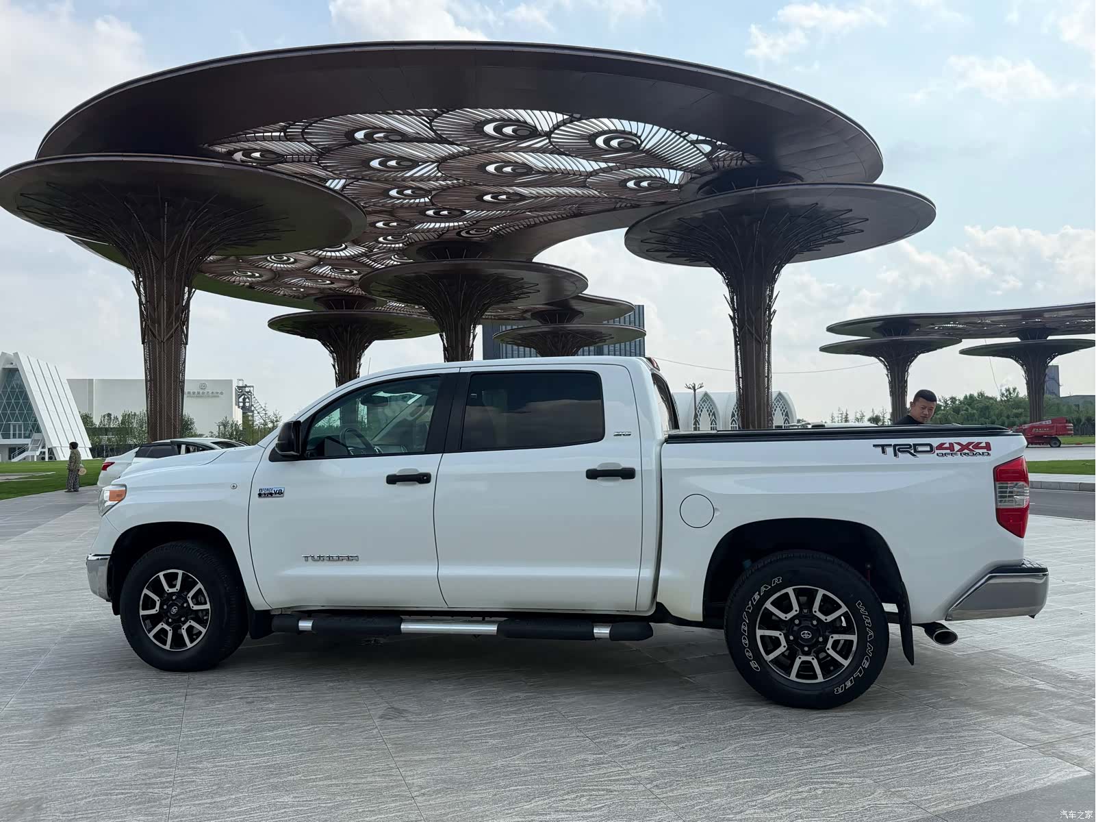 Toyota Tundra, 2017 8