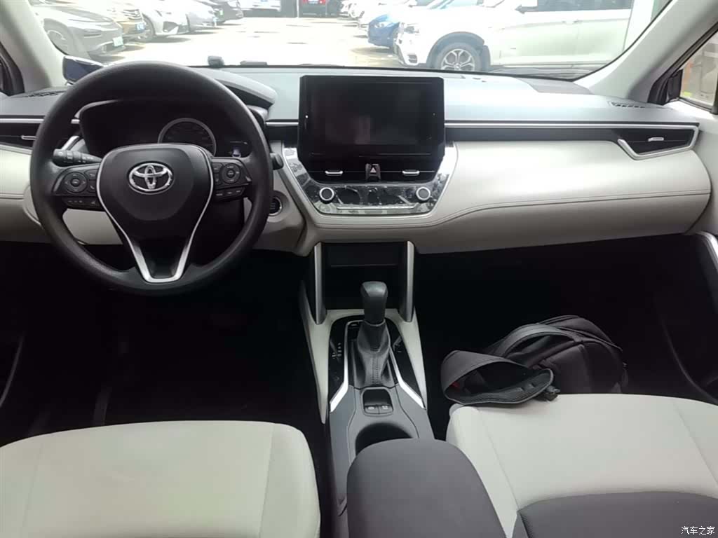 Toyota Frontlander, 2022 10