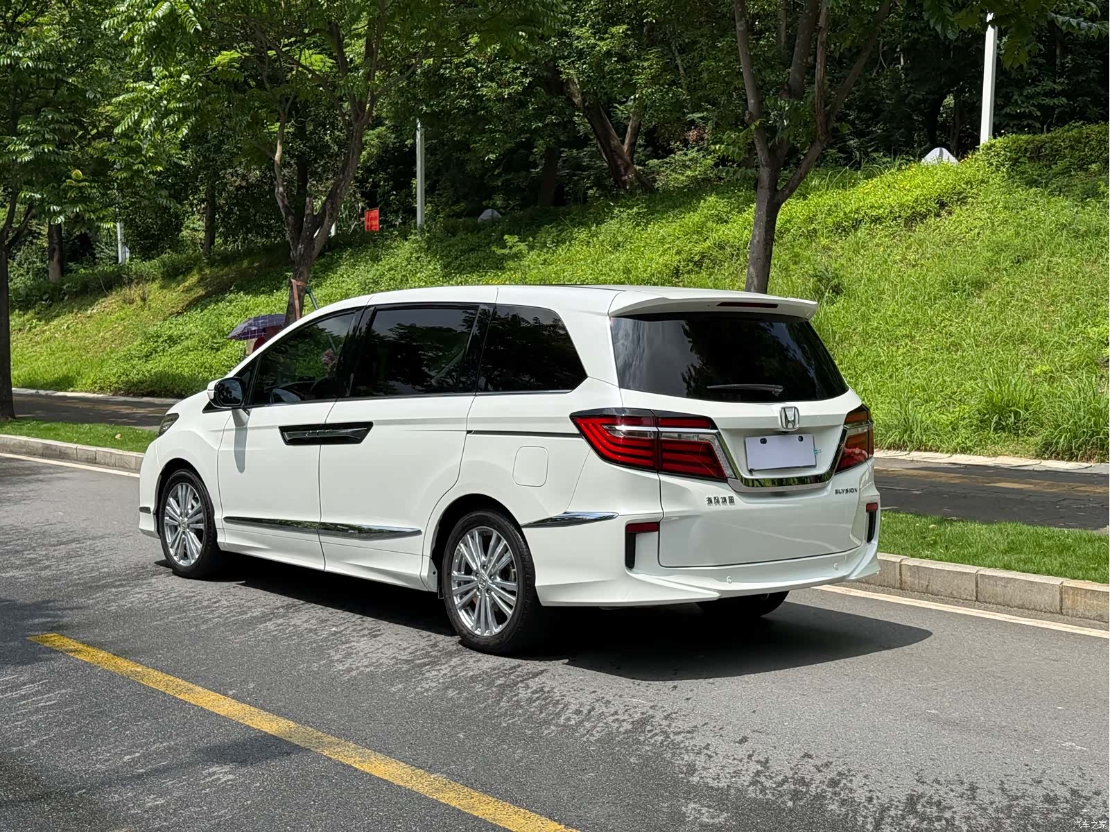 Honda Elysion, 2018 4
