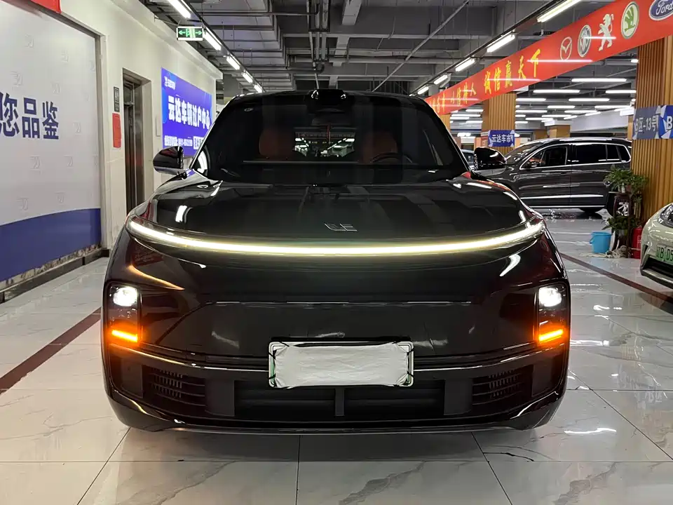 Li Auto Ideal L9