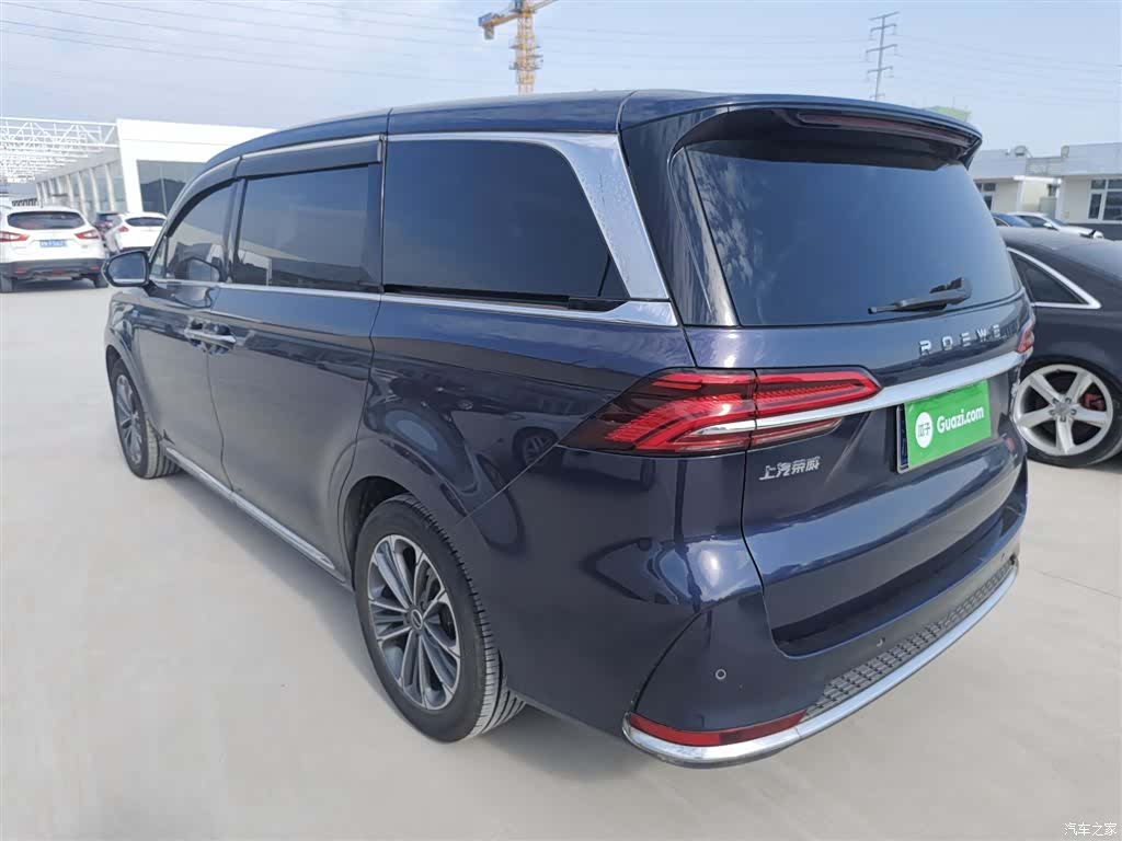 Roewe iMAX8, 2021 4