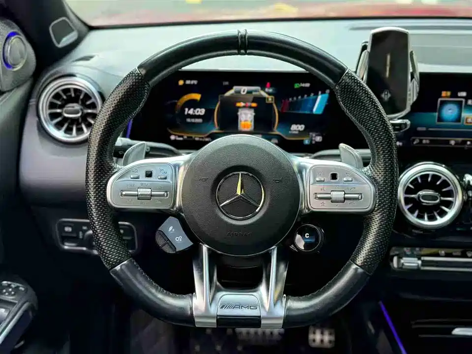 Mercedes-Benz GLB AMG
