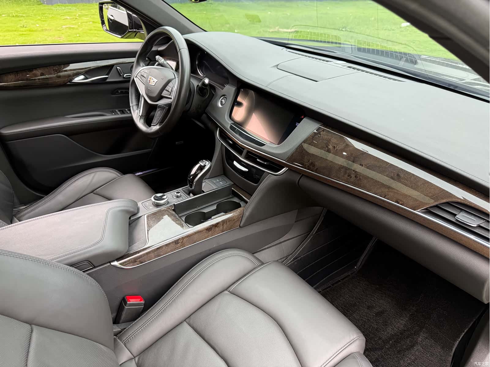 Cadillac CT6, 2021 13