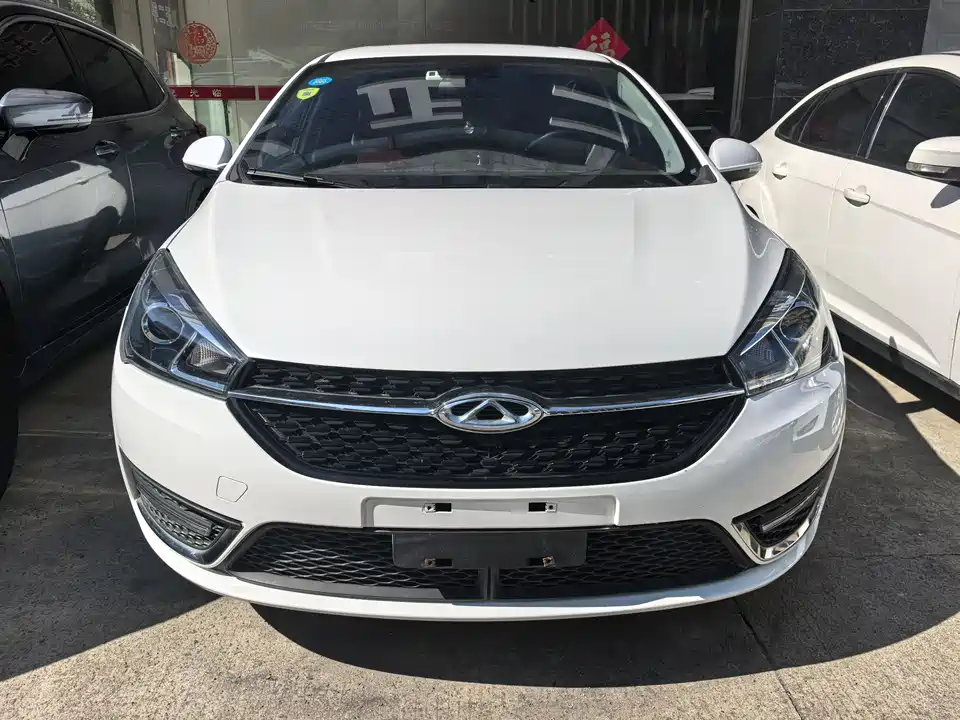 Chery Arrizo 5