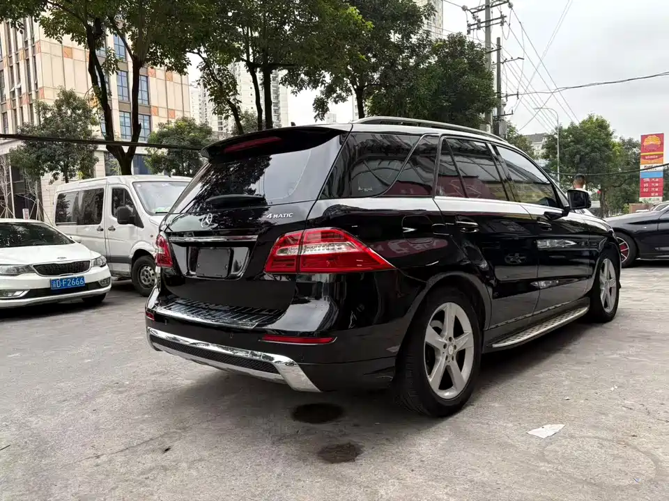 Mercedes-Benz M class