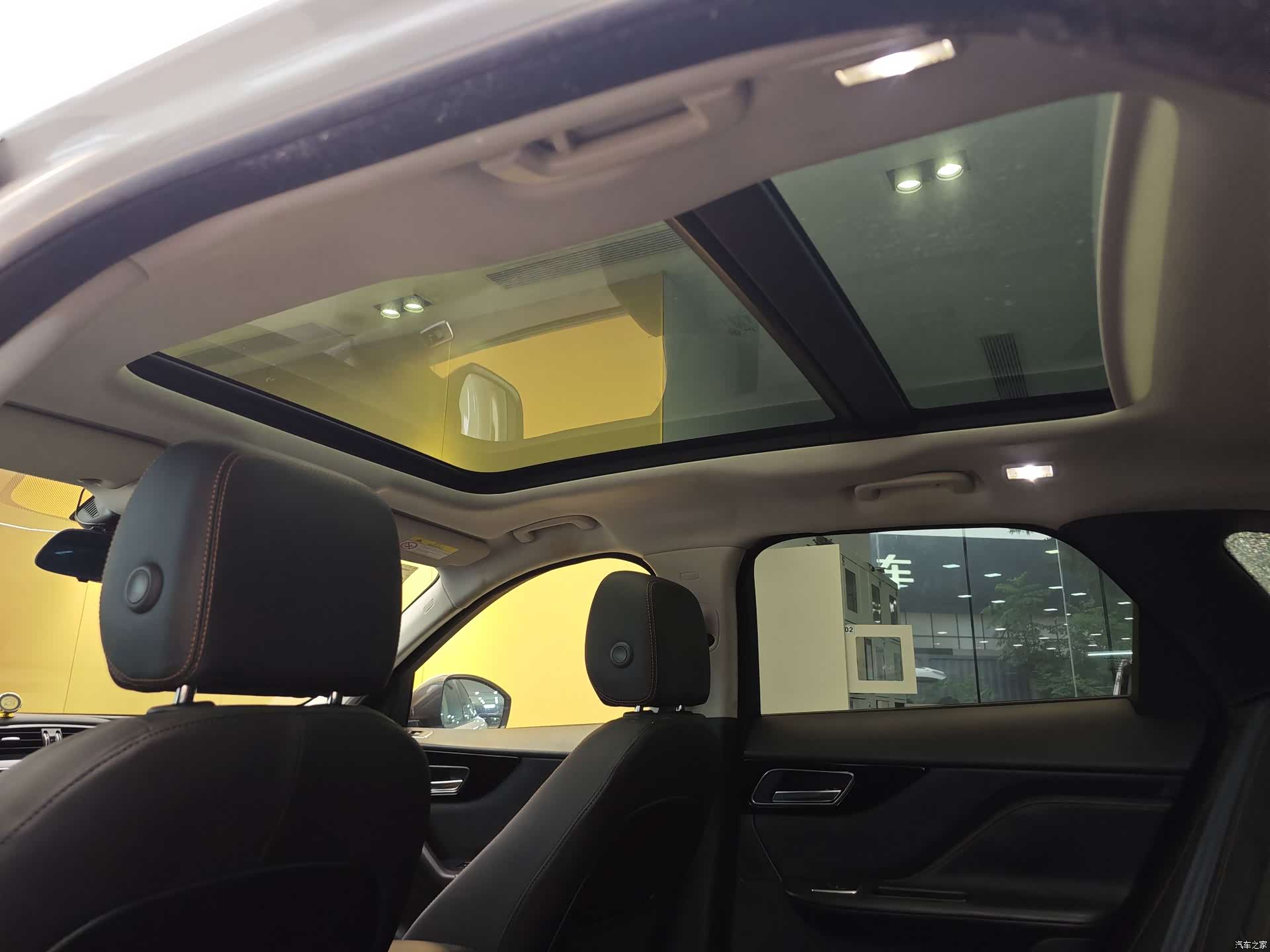 Jaguar F-PACE, 2018 26