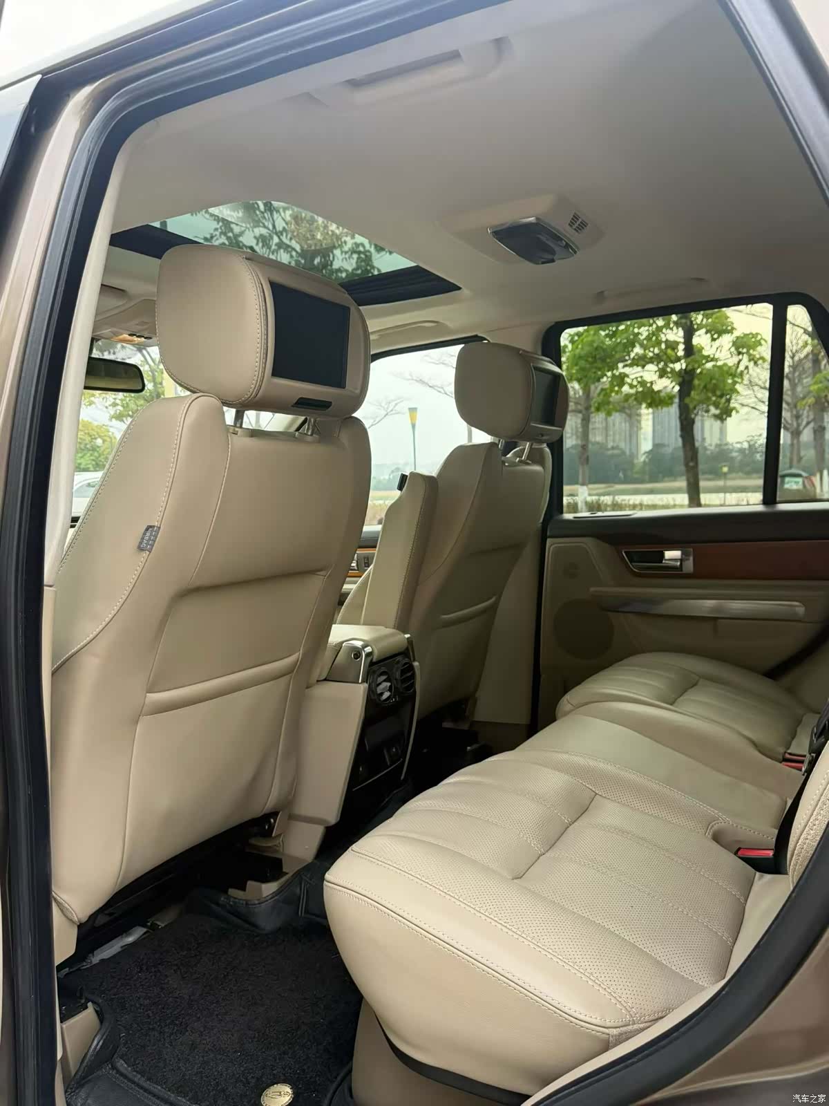 Land Rover Range Rover, 2012 8