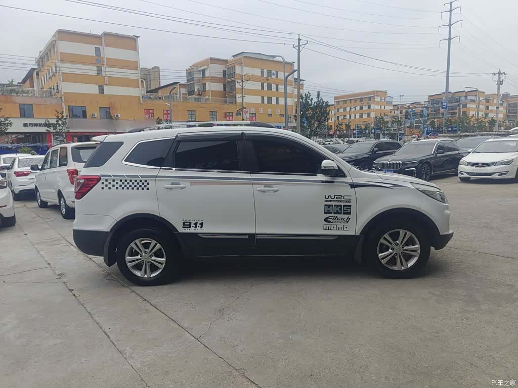 BAIC S3, 2015 все фото