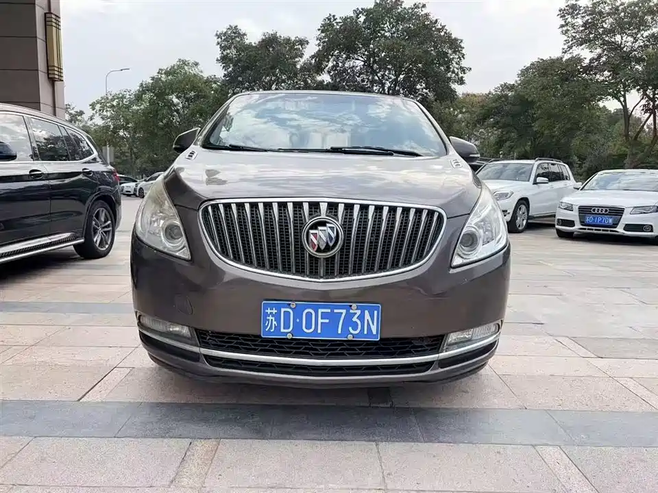Buick GL8