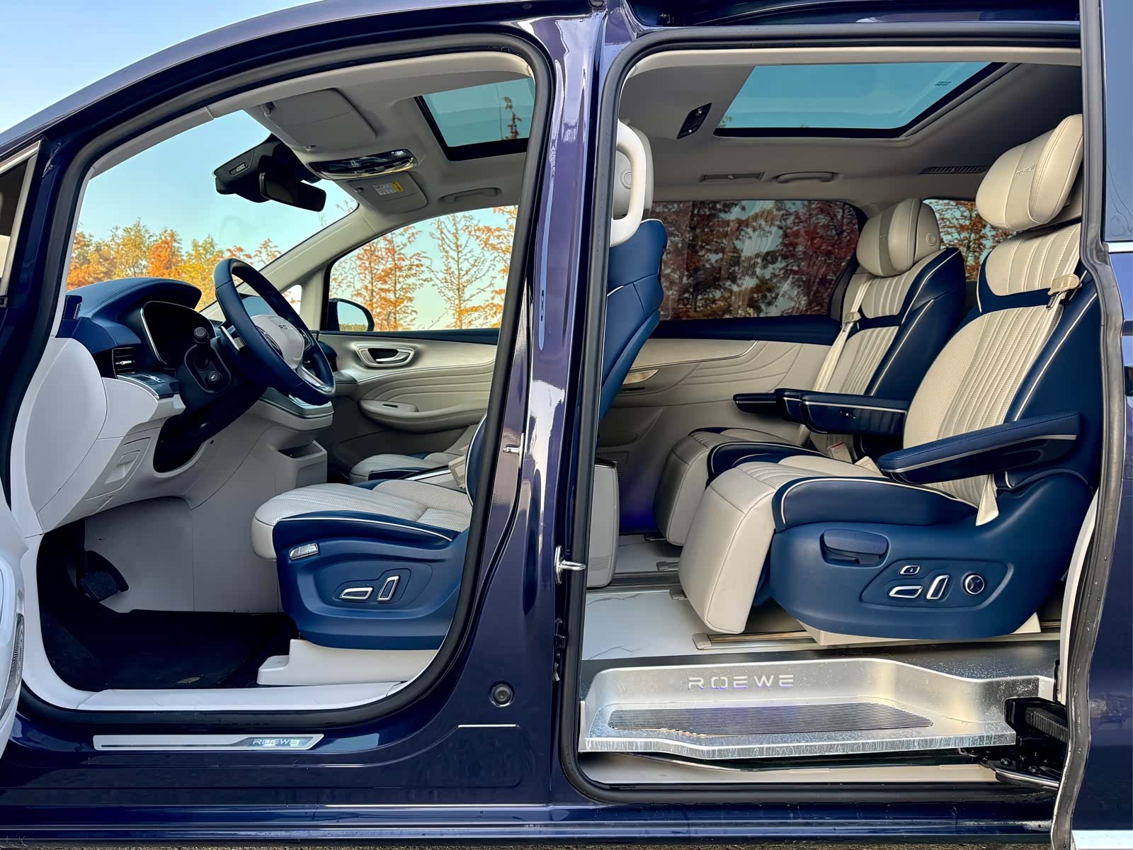 Roewe iMAX8, 2023 10