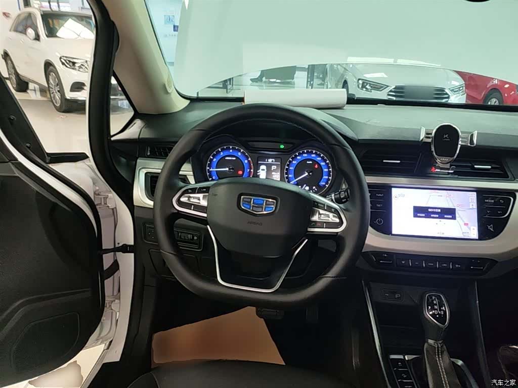 Geely X3, 2020 11