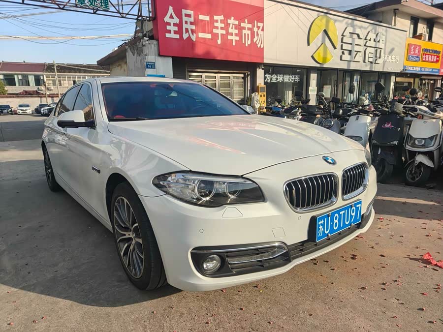 BMW 5 Series 2013, фото 2