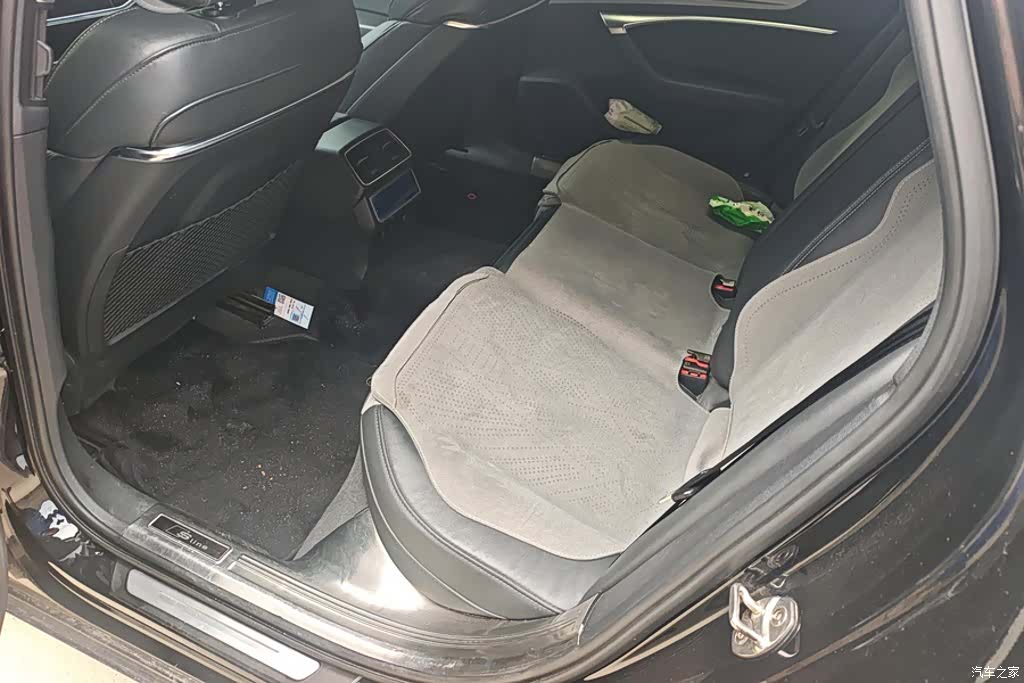 Audi A6L, 2023 11