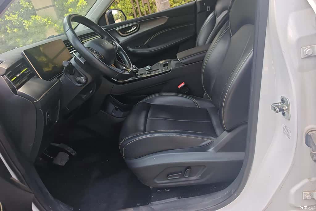 Roewe RX5, 2022 9