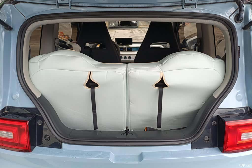 Wuling MINIEV, 2021 4