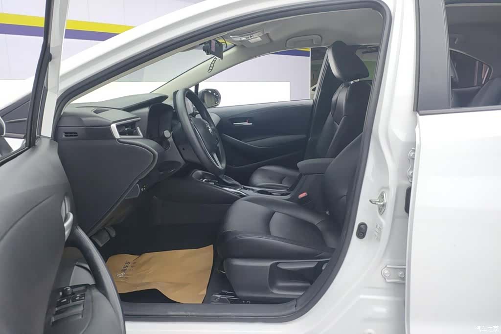 Toyota Corolla, 2020 9