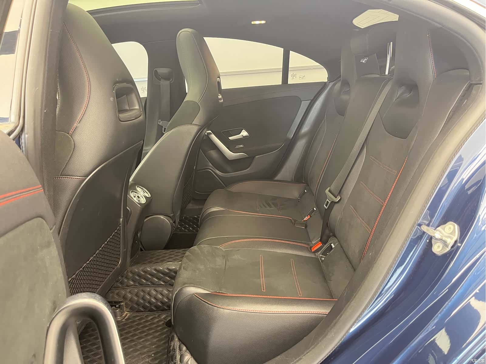 Mercedes-Benz CLA, 2022 10