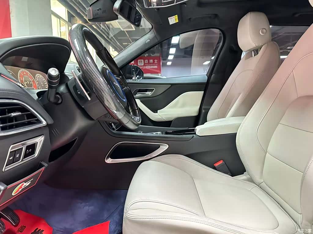 Jaguar F-PACE, 2018 7