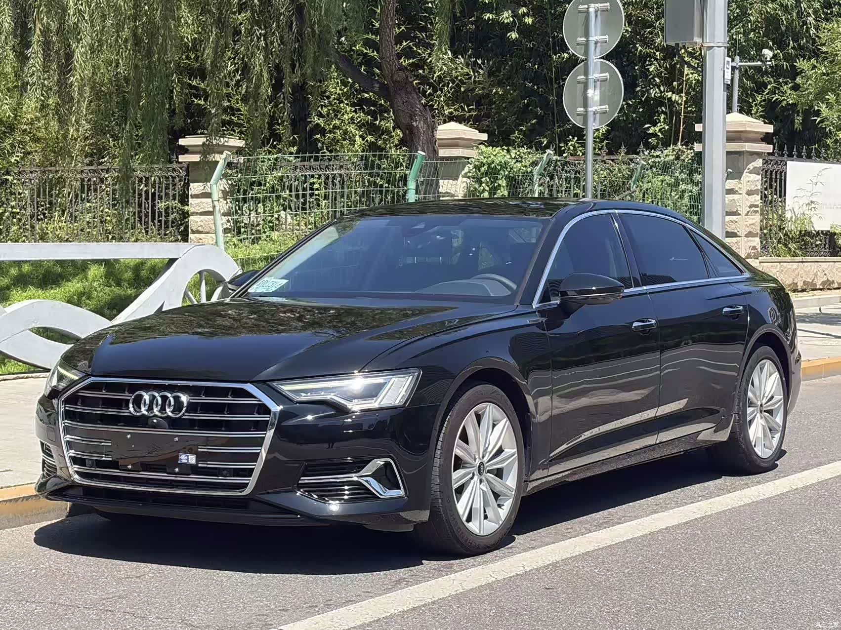 Audi A6L, 2023 1