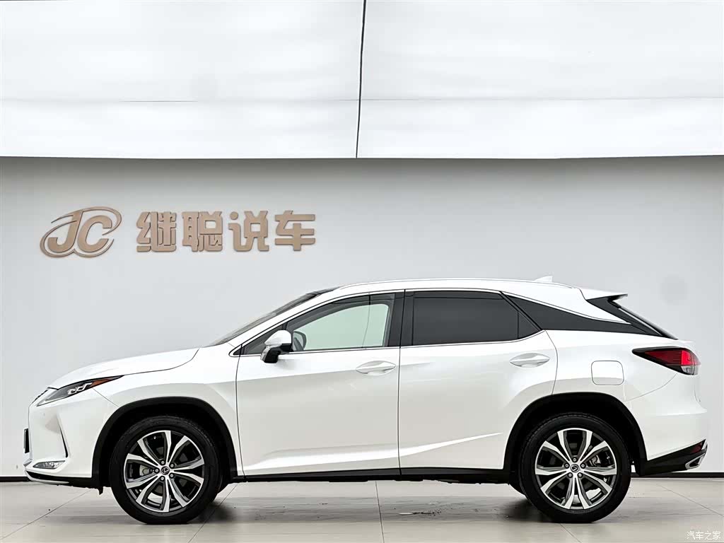 Lexus RX, 2022 3