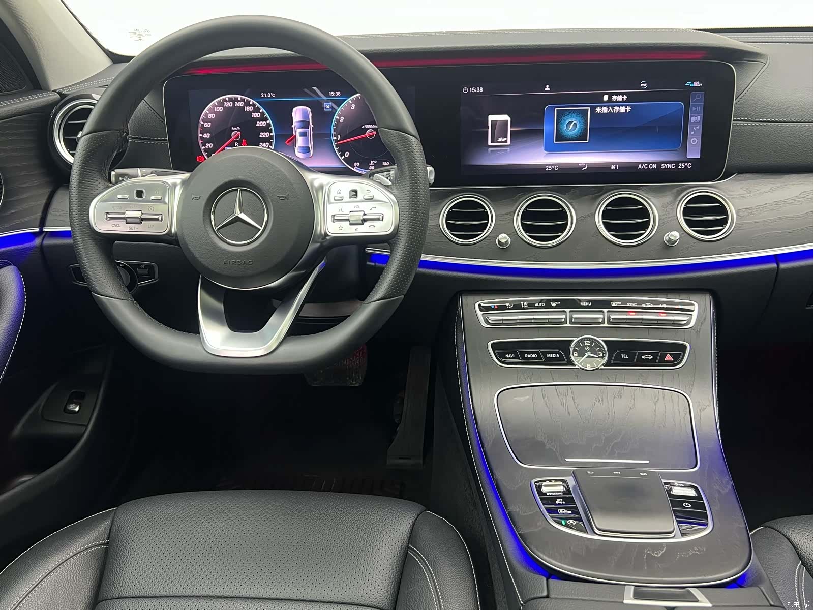Mercedes-Benz E-Class, 2019 8