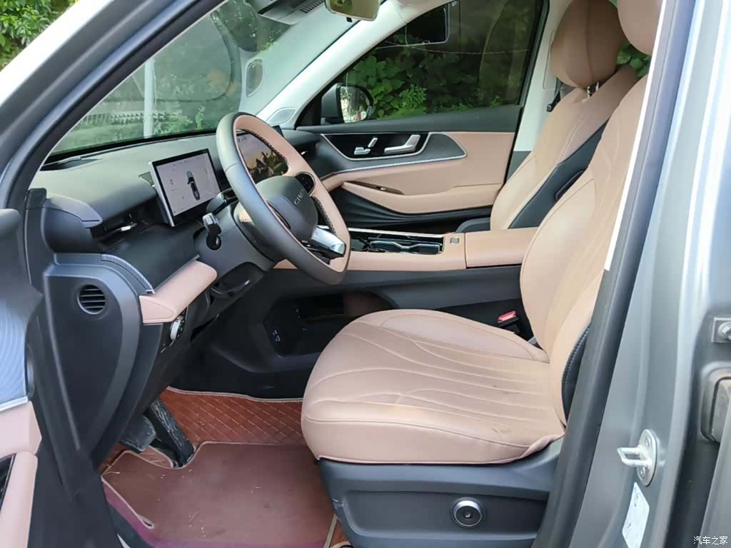 Chery Tiggo 8, 2025 15