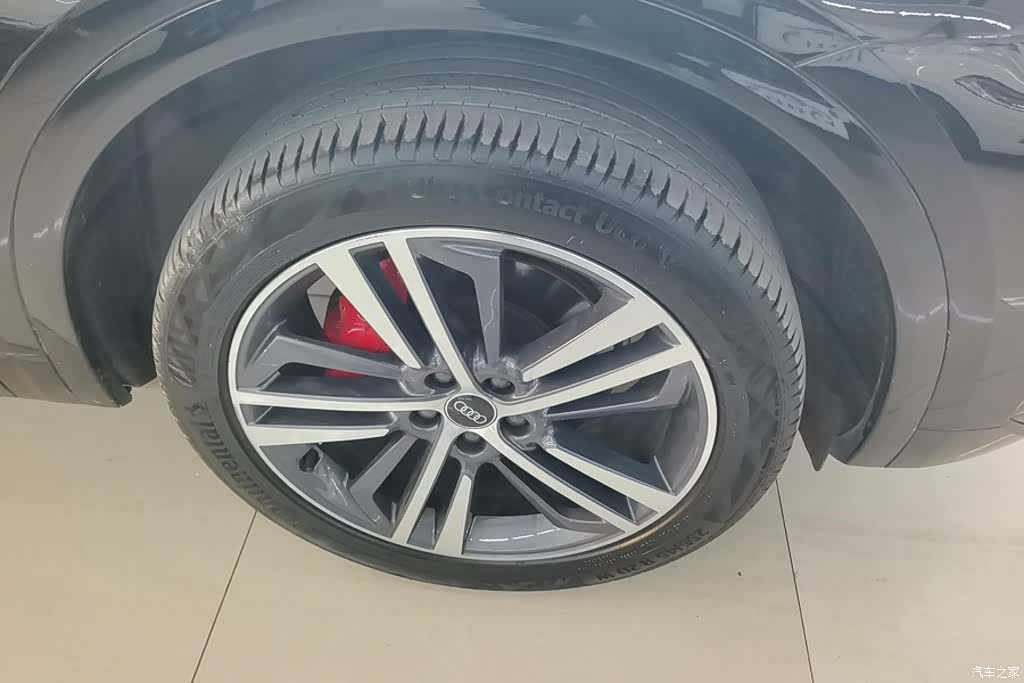 Audi Q5L, 2024 6