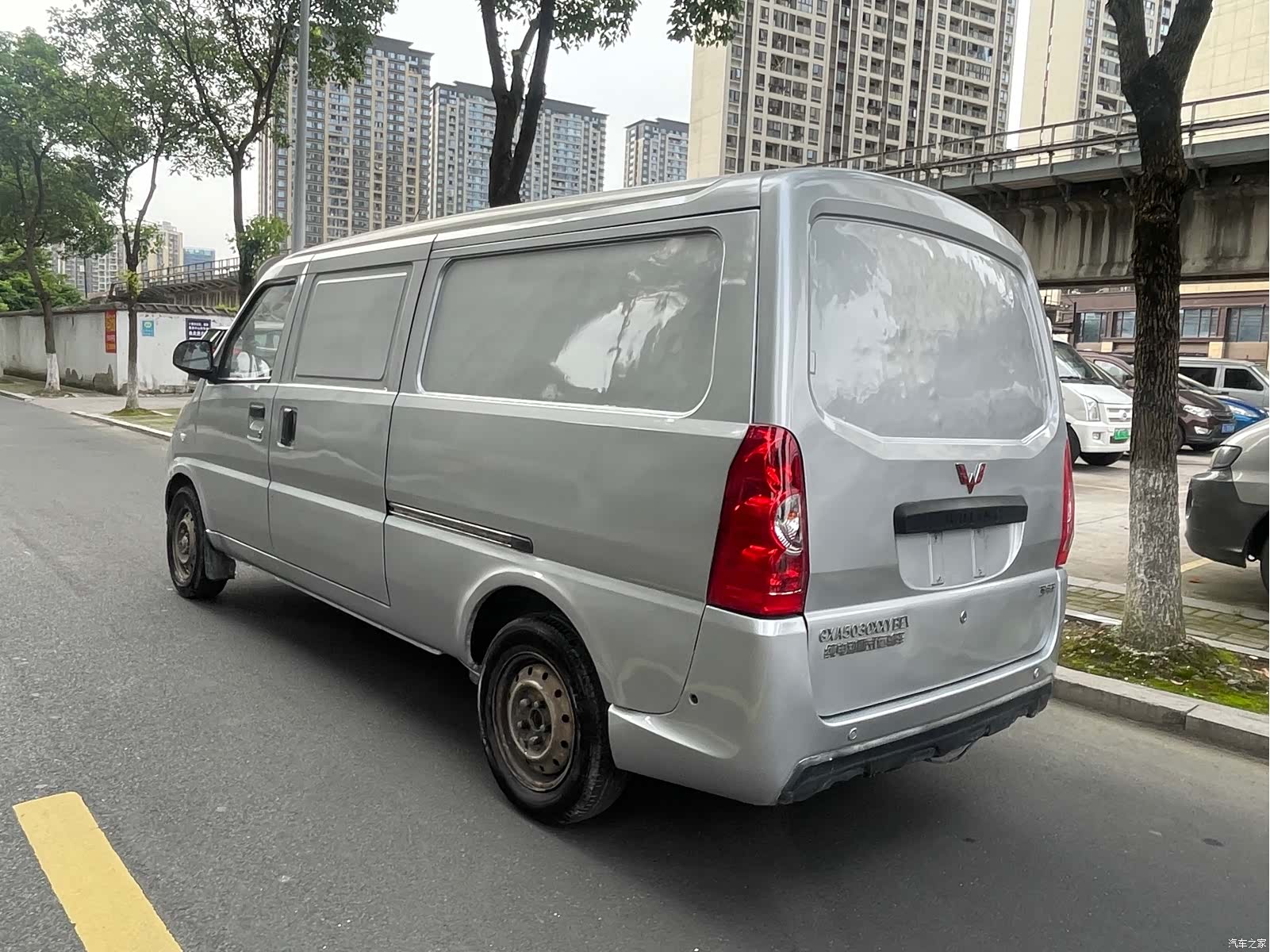Wuling EV50, 2020 все фото