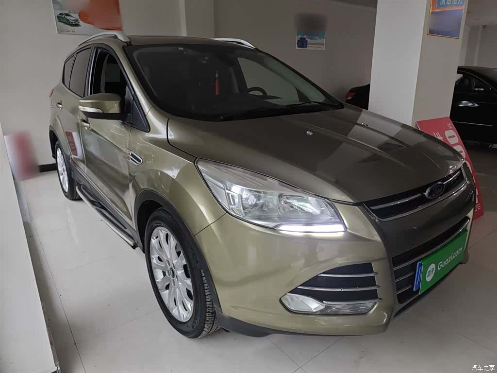 Ford Kuga, 2016 4