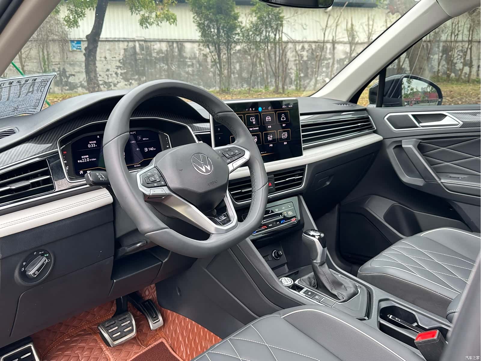 Volkswagen Tiguan L, 2024 7