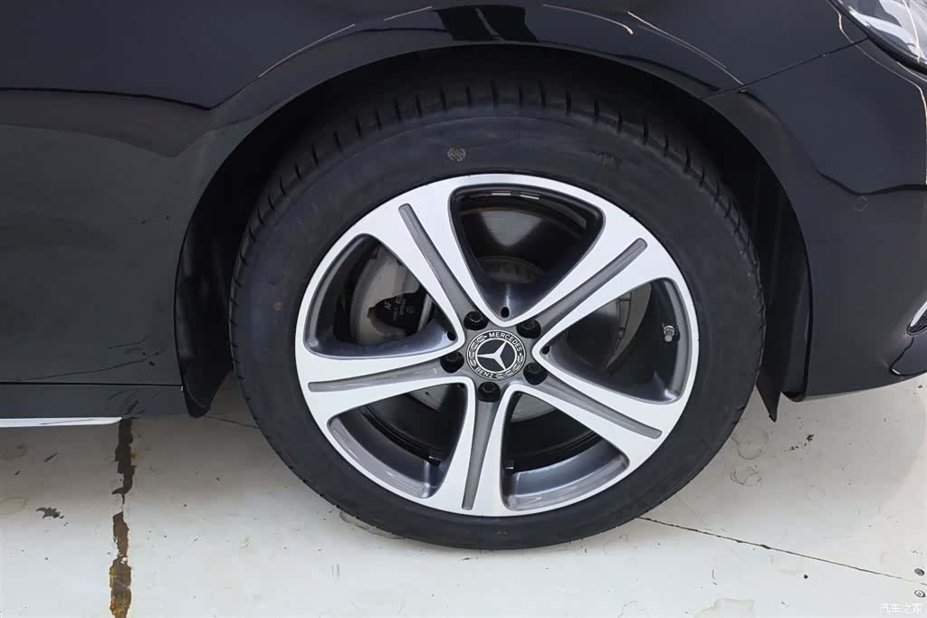 Mercedes-Benz E-Class, 2020 12