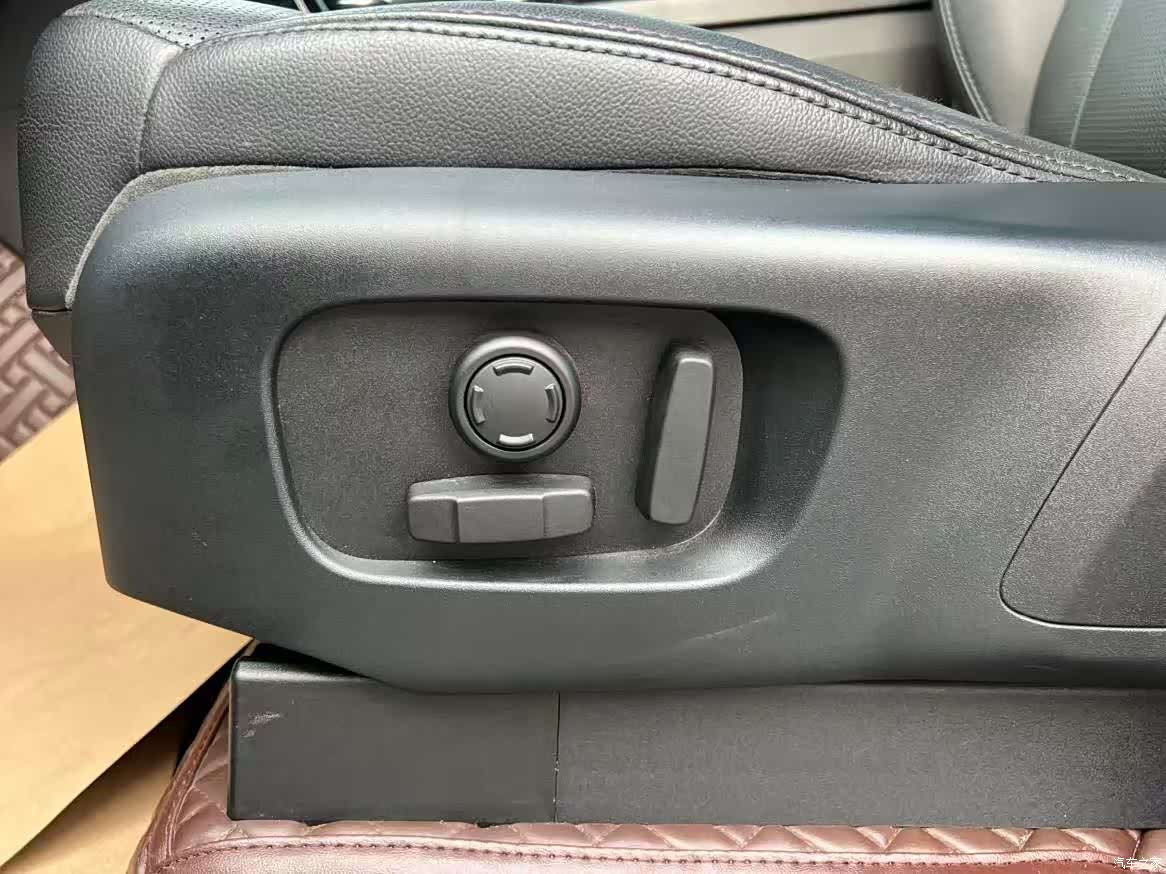 Land Rover Discovery, 2019 9