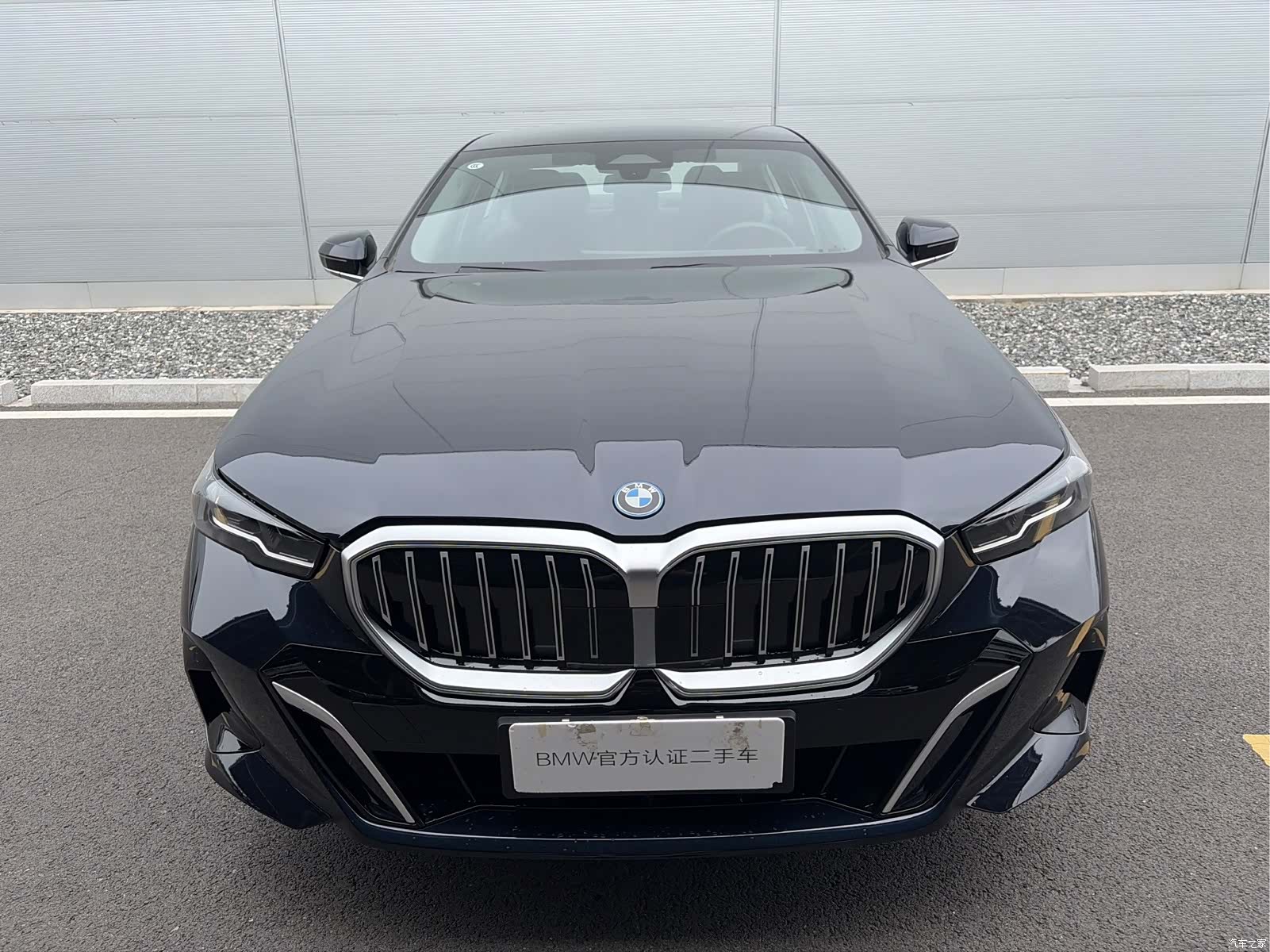 BMW i5, 2025 2