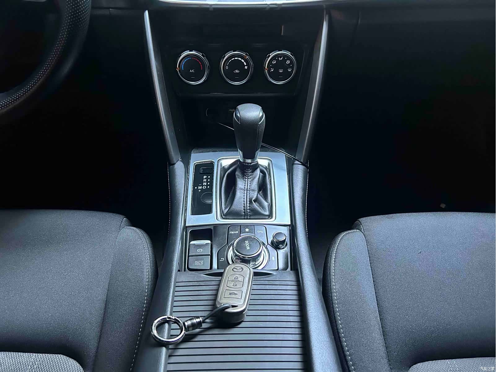 Mazda CX-4, 2018 10