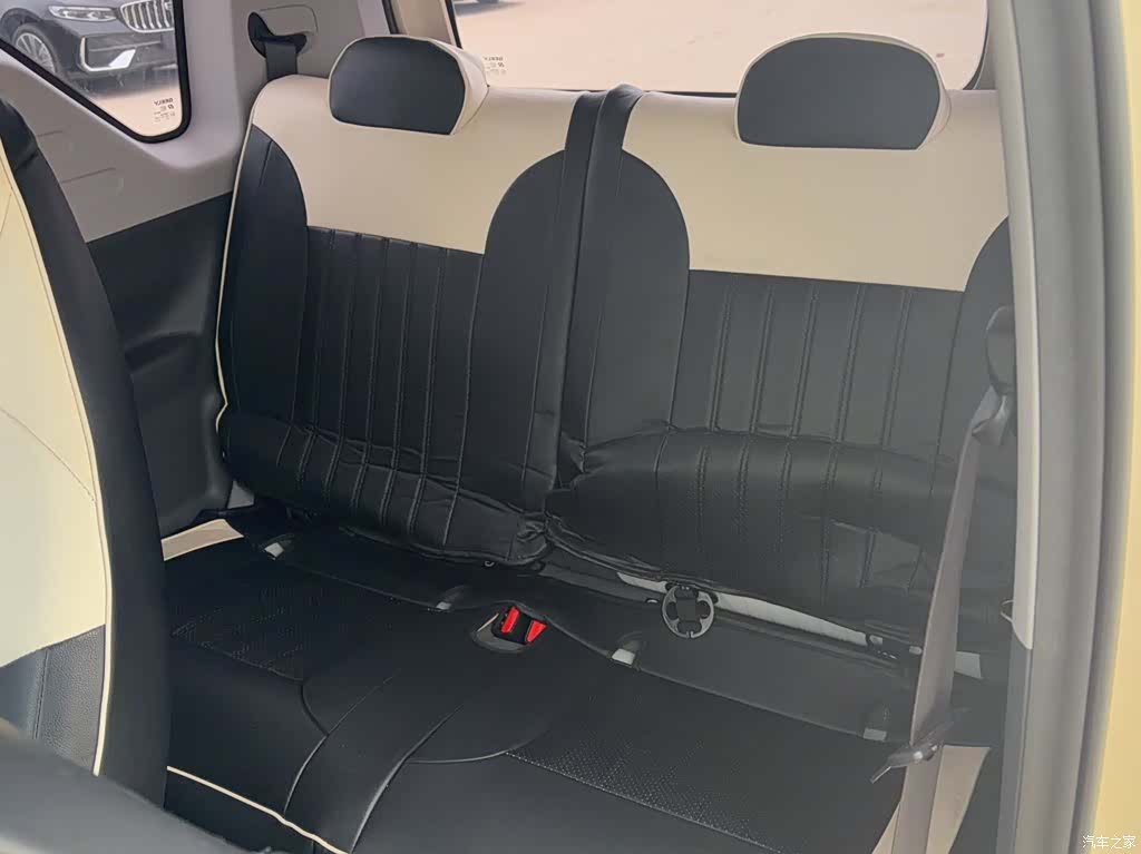 Geely Panda, 2025 19