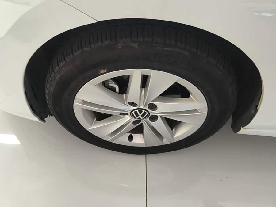 Volkswagen Golf 2023, фото 24